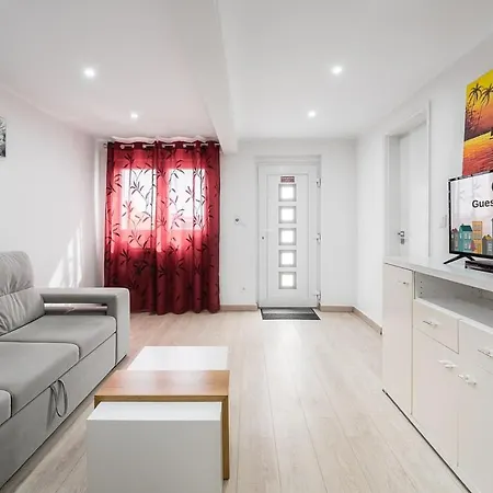 Guestready - Chic Minimalist Near The Lejlighed